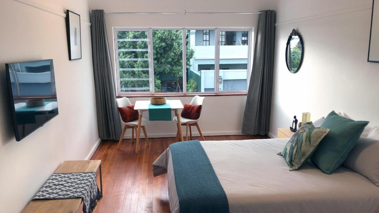 5 Milford House Le Cap